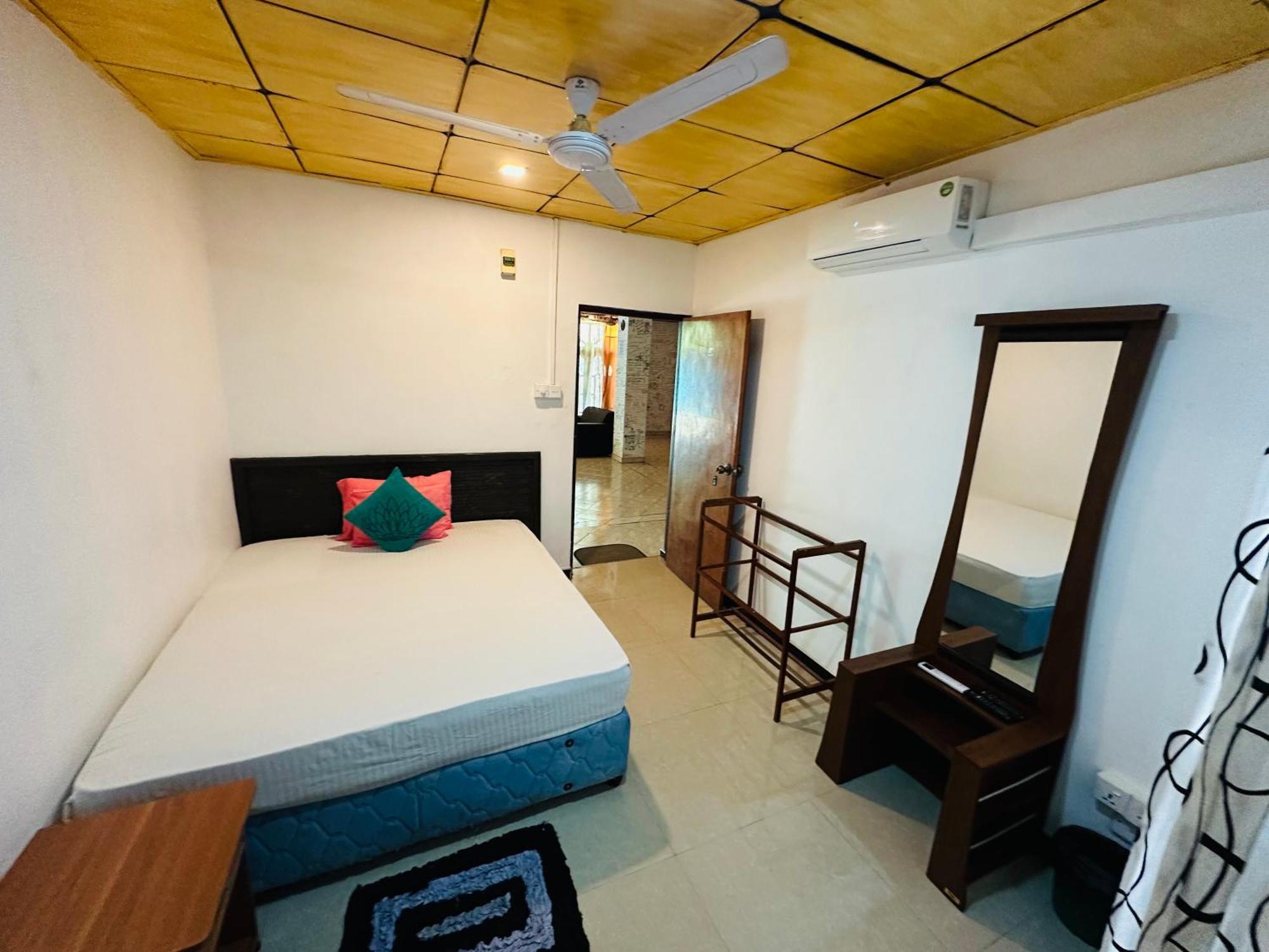 Tishan Holiday Resort Polonnaruwa Bilik gambar